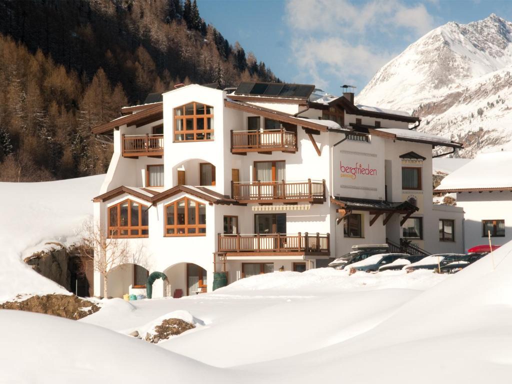 Pension Bergfrieden Obergurgl Ruang foto